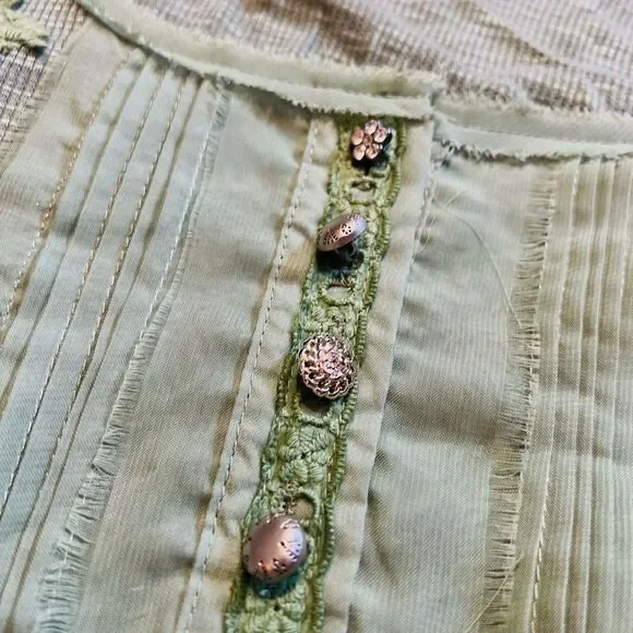 BKE Boutique Green Thermal Lace Henley Boho Cottagecore Top Large - Picture 3 of 13